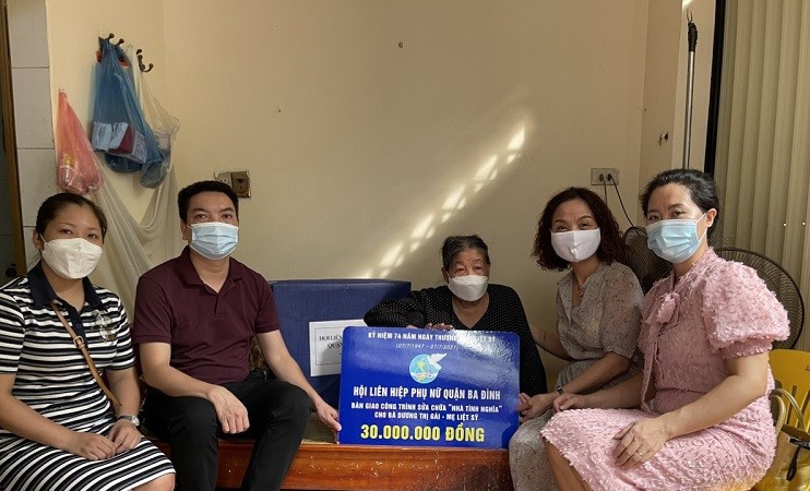 Hội LHPN quận Ba Đình:  Tổ chức nhiều hoạt động "Đền ơn đáp nghĩa"