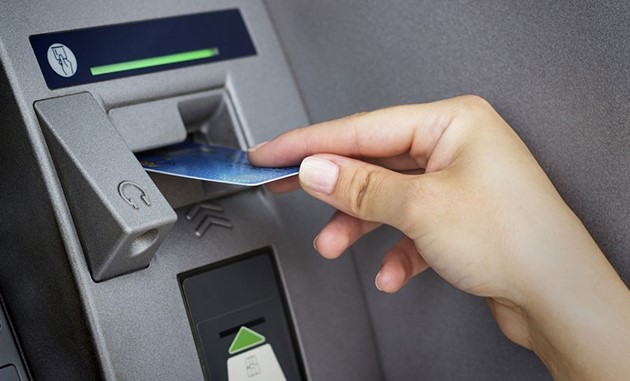 Sẽ chi trả lương hưu và BHXH qua tài khoản cá nhân ATM