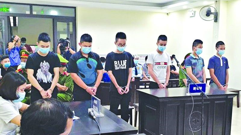 Giả danh cán bộ phòng, chống dịch cưỡng đoạt tài sản: 6 thanh thiếu niên lĩnh án từ 24 đến 48 tháng tù