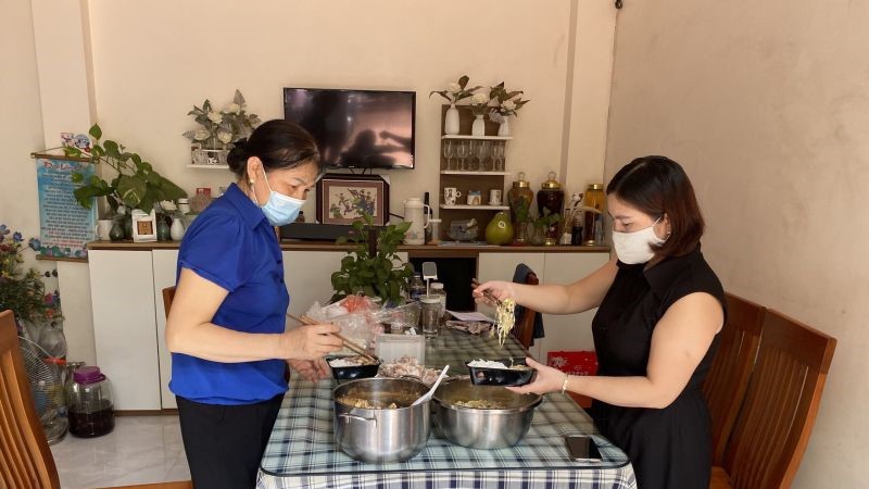 "Bếp ăn phụ nữ": Thêm ấm tình ngày dịch!
