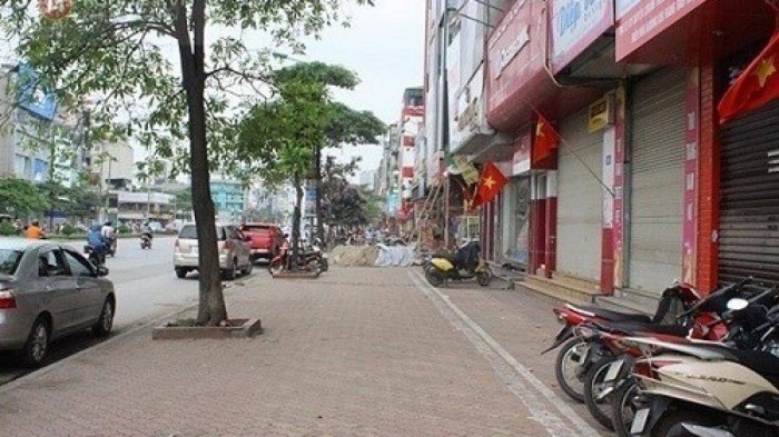 Hà Nội thu hẹp vỉa hè, mở rộng đường Trần Đăng Ninh