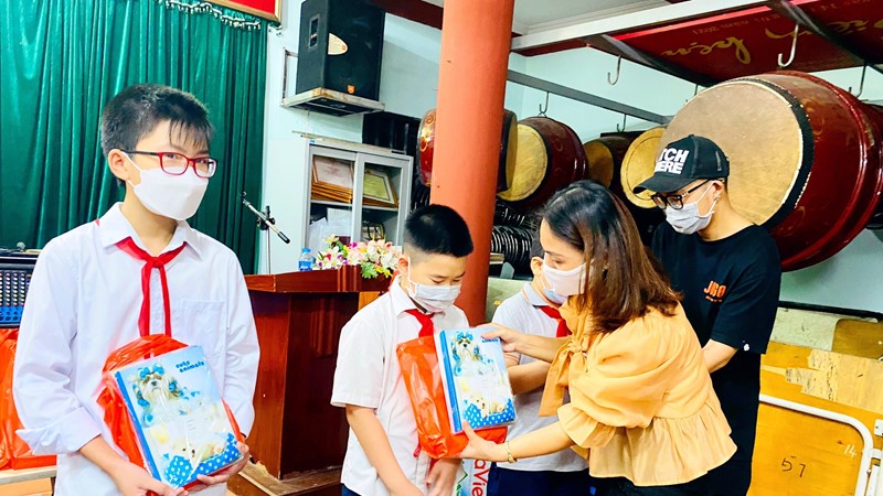 Trung thu ấm áp cho em