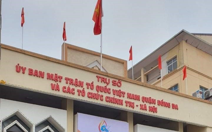 Quận Đống Đa: Treo băng rôn, khẩu hiệu chào mừng Đại hội Đại biểu Phụ nữ thành phố Hà Nội lần thứ XVI