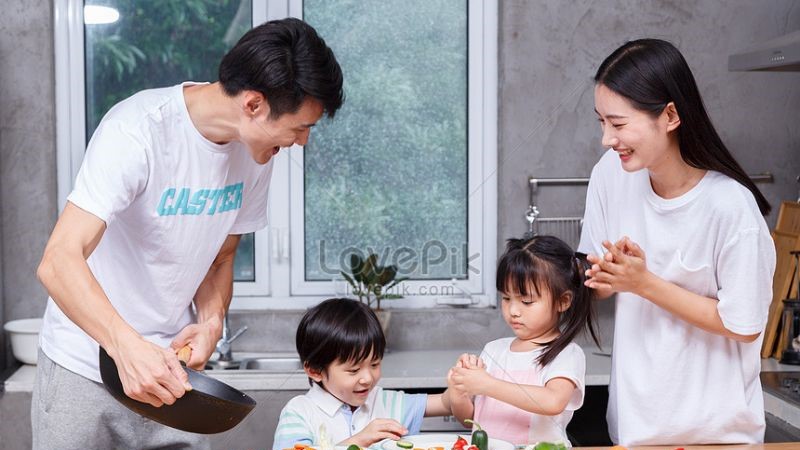 Phải xuất phát từ trách nhiệm và tình yêu thương