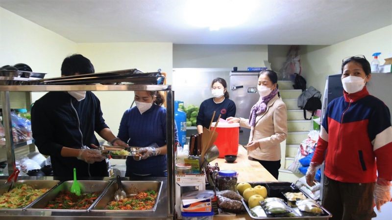 Trao đi yêu thương, nhận về hạnh phúc