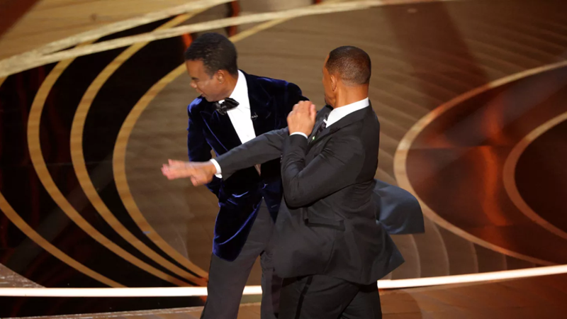 Cái tát của Will Smith và những khoảnh khắc đáng nhớ tại Oscar 2022