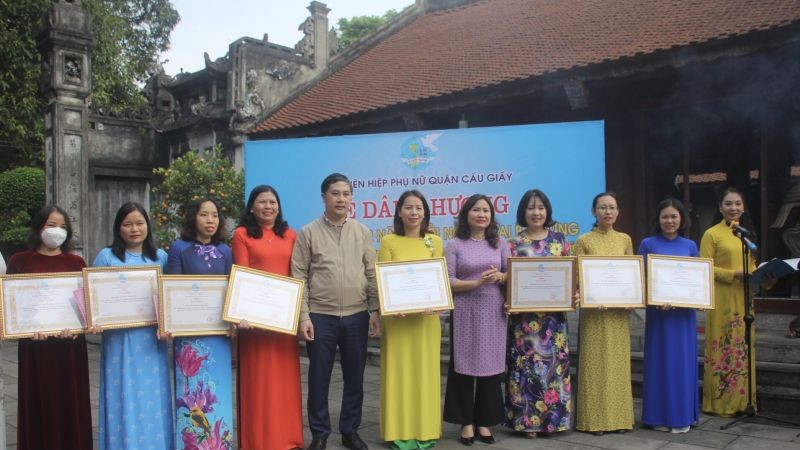 Nhiều công trình, phần việc chăm lo phụ nữ và trẻ em