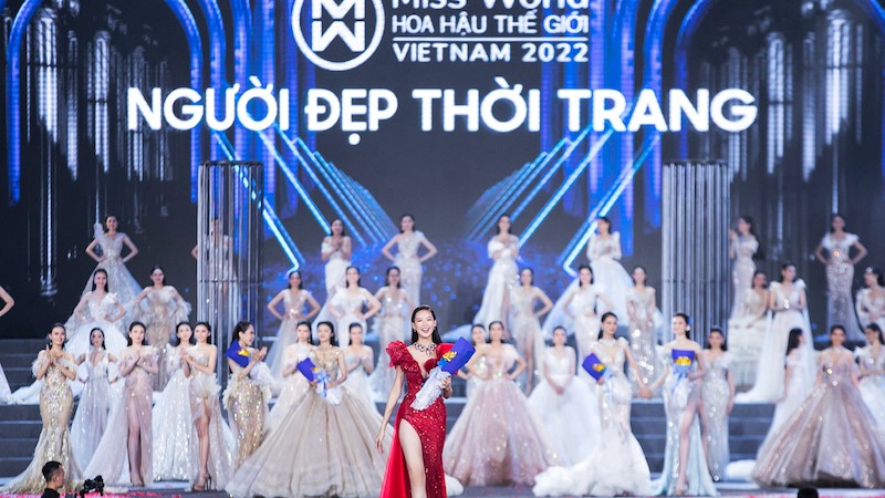 Lộ diện thí sinh đầu tiên vào chung kết Hoa hậu thế giới Việt Nam 2022:  IELTS 8.0, cao 1m85